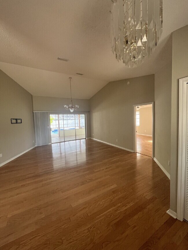 Photo - Spacious Pool Home in Desirable Palm Harbor – Pool Care Included