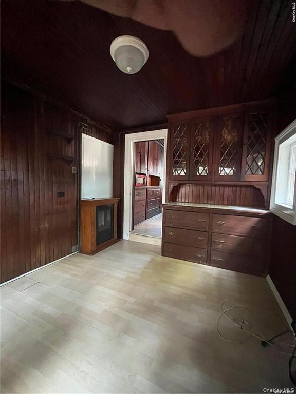 Photo - 146 Bayview Ave