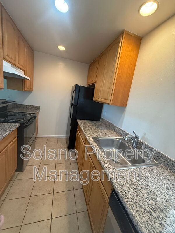 Photo - 409 Taylor St Unit #8