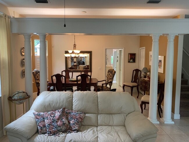 Photo - Beautiful Home In Madison Square