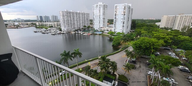 Balcony View - 2801 NE 183rd St Unidad 1211