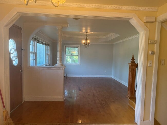 Photo - 3400 Sheidy Ave