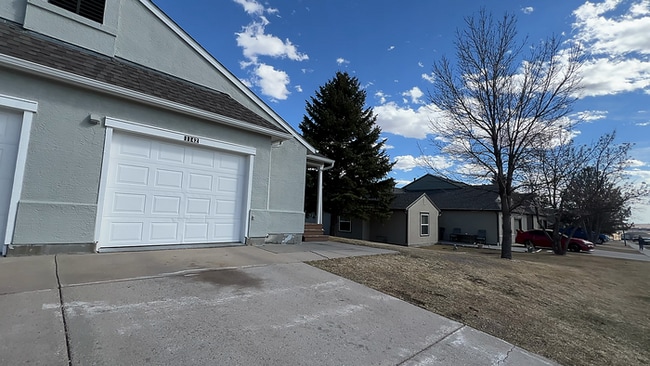 Building Photo - 1142 Dakota Dr