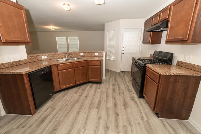 Photo - 3610 Apache Meadows Drive