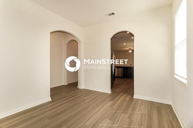 Photo - 3 Bedroom Pet-Friendly Home in Magnolia, TX with Main Street Renewal