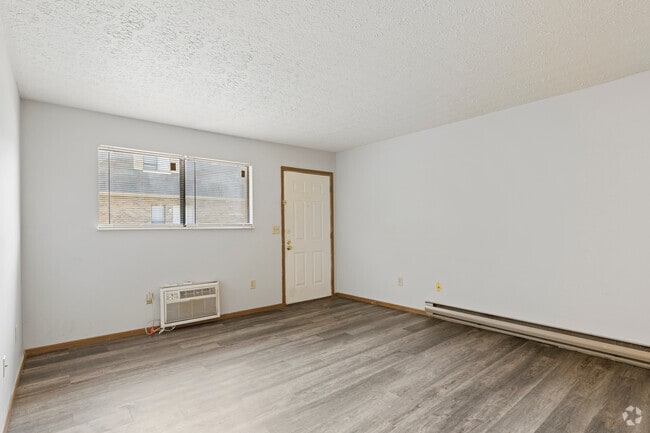 2BR, 1BA - 950SF - Living Room