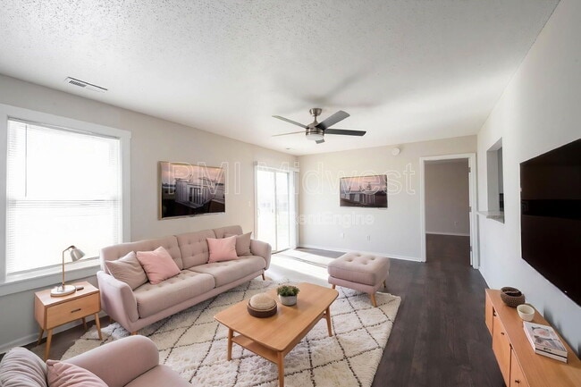 Photo - 1817 Austin Rd