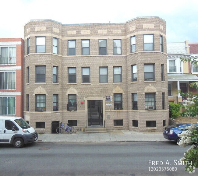 Building Photo - 1476 Newton St NW Unit #2 Rental