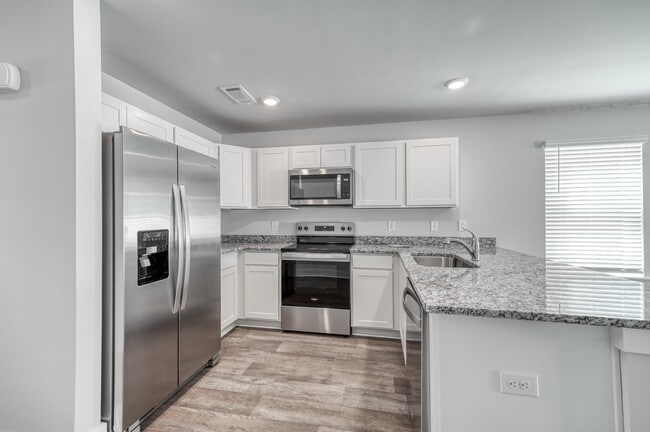 Photo - 109 S Grassland Rd