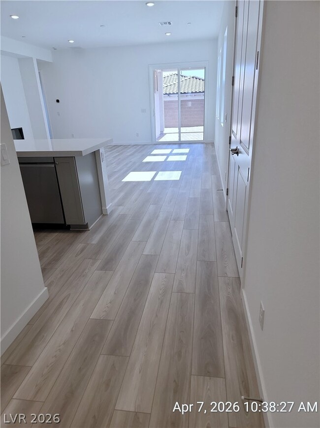 Photo - 96 Ibiza Lk Dr