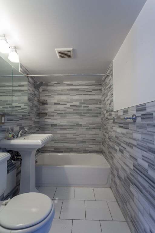 Photo - 338 E 100th St Unidad 3B