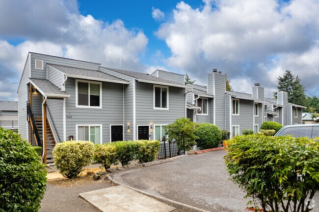 Photo - Cascade Crest Condominiums