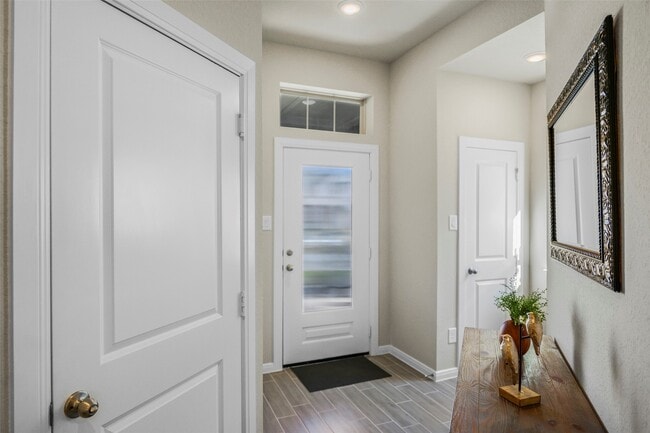 Photo - 7474 Cattail Fls Ln