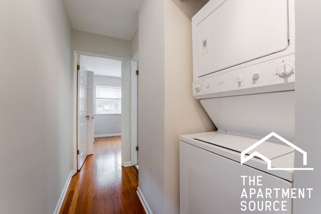 Photo - 6535 N Mozart St Unit 1F