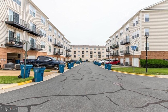 Photo - 42670 Hollyhock Terrace