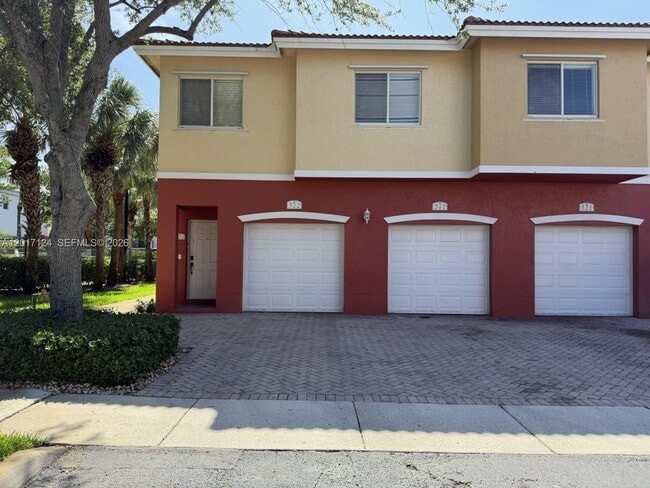Building Photo - 3335 Palomino Dr