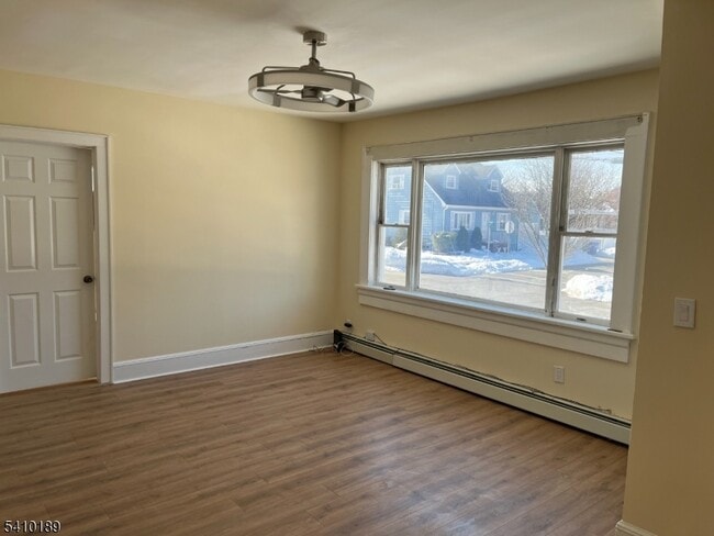 Photo - 74 Jefferson Pl