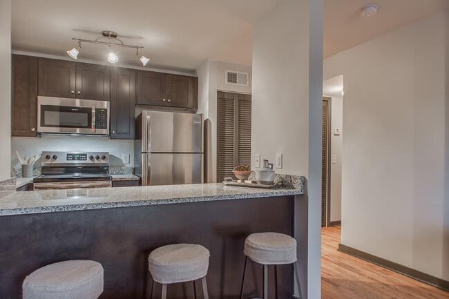 Ridgewood Apartments