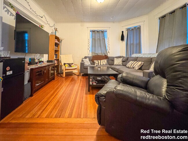 Photo - 11 Chester St Unit 2