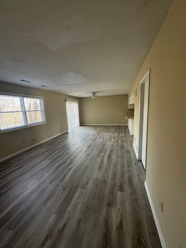 Photo - 365/367 Catherine Unit 367