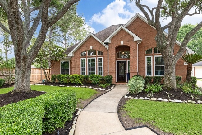 Photo - 403 Airybrook Ln