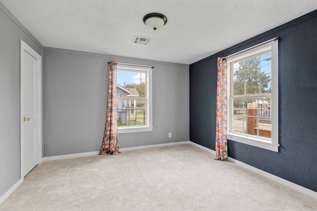 Building Photo - 3914 Cetti St