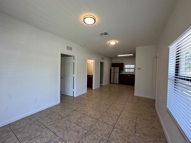 Photo - 1045 Villas LLC (1035 NE 10th Ave) Unit 3