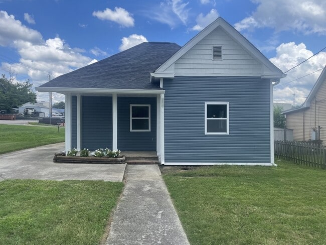 Photo - 1616 8th Ave