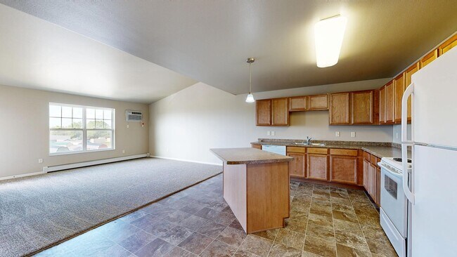 1 Bedroom pic from Hall entry