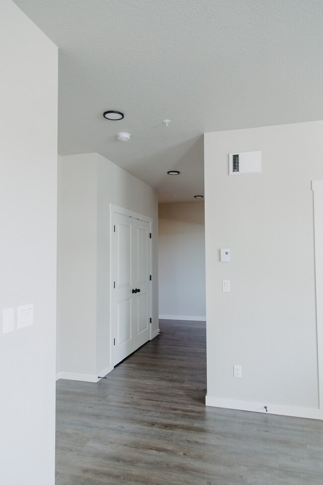 Photo - Sunlight Estates