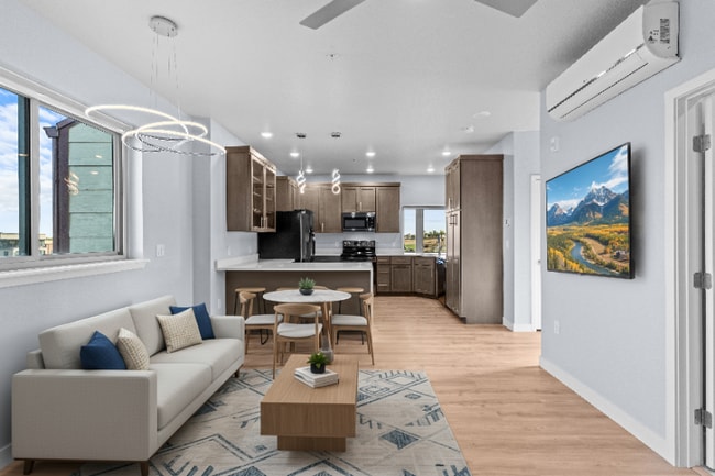 Photo - 234 S Main St Unidad 1