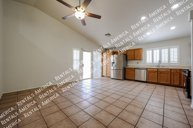 Photo - 2354 E Browning Pl
