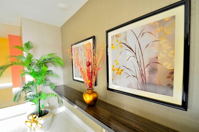 Photo - 2750 Johnson Ave Unidad 8J