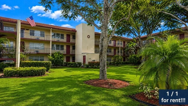 Building Photo - 13300 SW 1st St Unit 106O