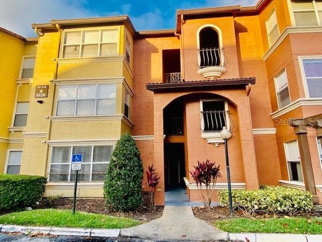 Building Photo - 5120 Conroy Rd Unit 15