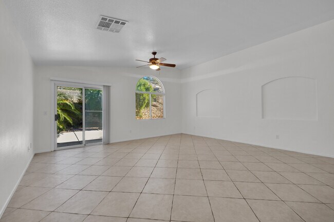 Photo - 1542 Misty Sky Dr