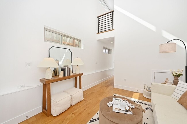 Photo - Modern 2BR End-Unit Townhome with Two Rooftop Decks