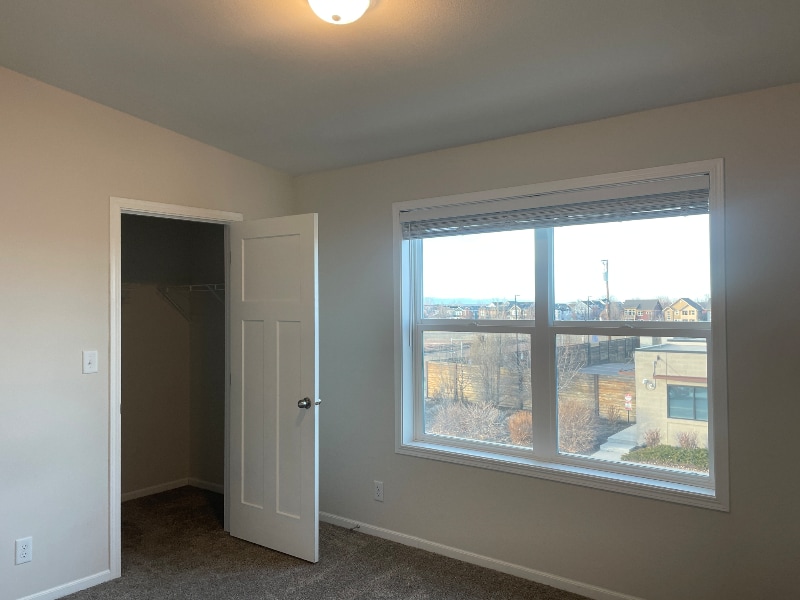 Photo - 2393 Elmira St Unidad 3