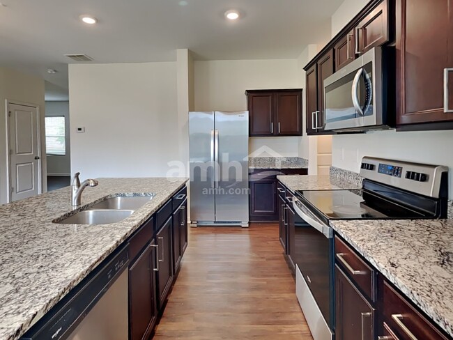 Photo - 4394 Kendrick Cir