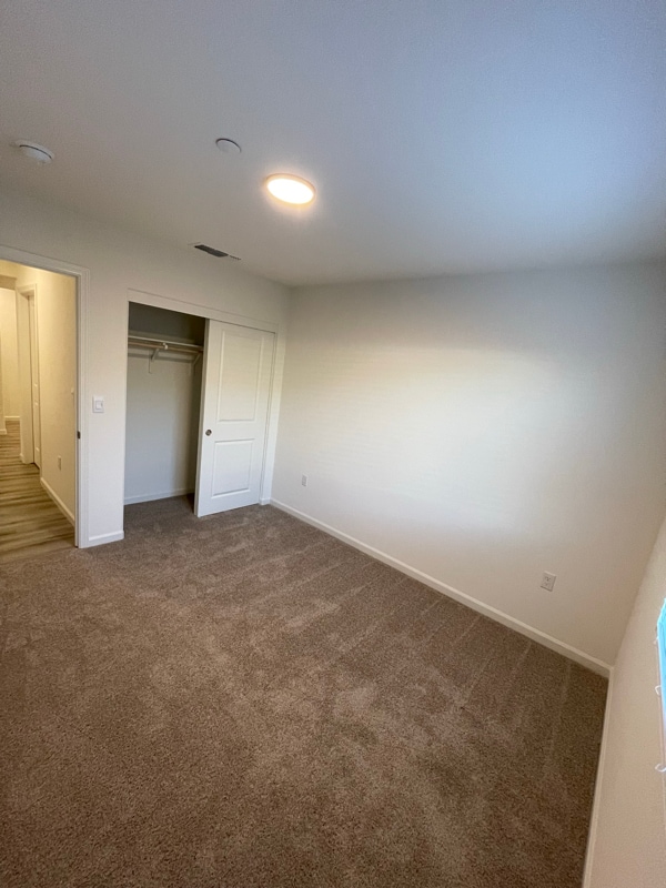 Photo - 2469 Cellar St