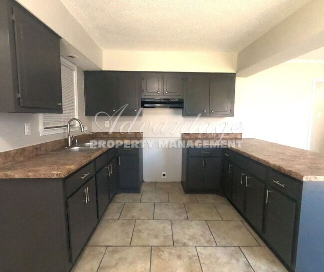 Photo - Newly Renovated Home In Raleigh - Open To ...