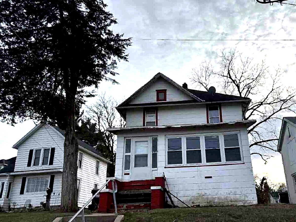 Photo - 537 E Empire St