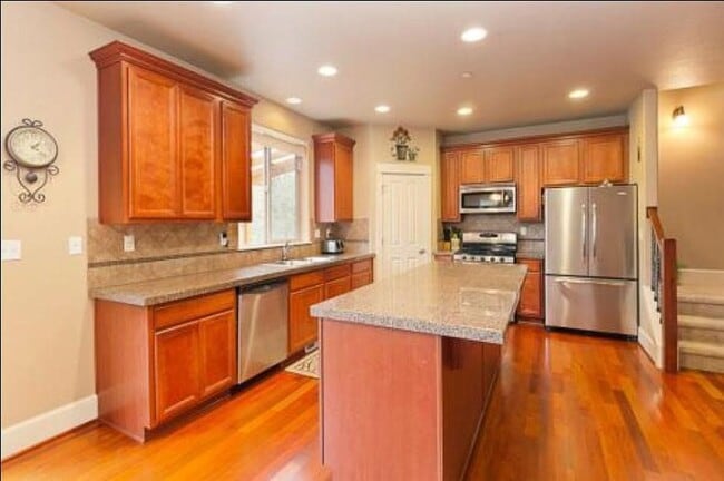 Photo - Great Home in Cedar Mill