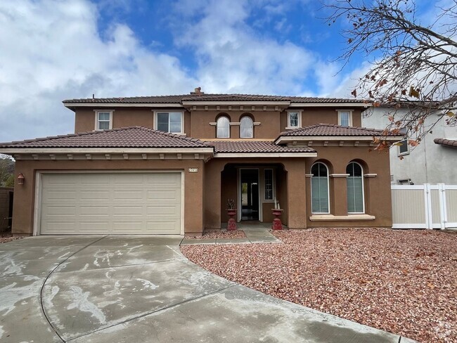 Building Photo - Spacious 4BR House in Murrieta