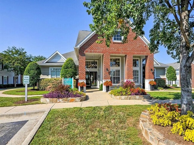 Meriwether Place - Exterior