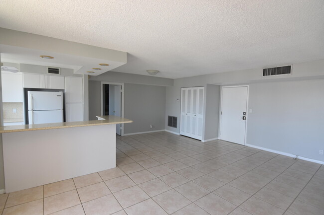 Photo - 1236 Hillsboro Mile Unit 508