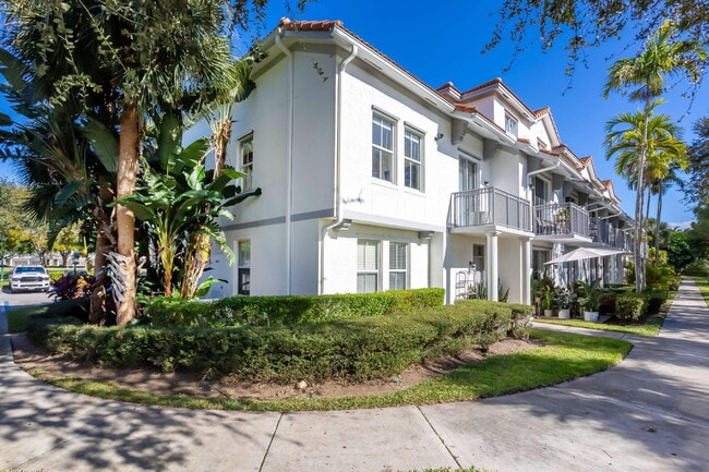 Photo - 2044 Alta Meadows Ln