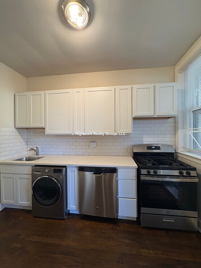Photo - 945 Judson Ave Unit 1A