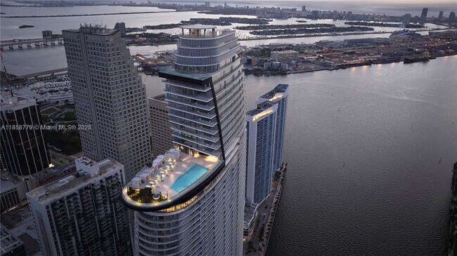 Building Photo - 300 Biscayne Boulevard Way Unit 4009 Rental