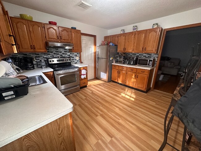 Photo - 35 Cestaro St Unit 2